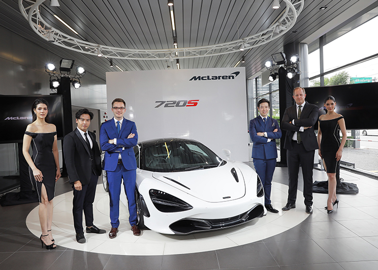 The New McLaren 720S Raises Limits in Thailand