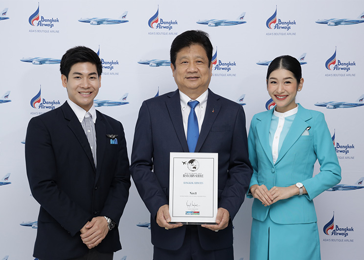 บางกอกแอร์เวย์สได้รับรางวัลท็อปเท็นสายการบินที่มีการบริการบนเครื่องที่ดีที่สุดในโลก  จาก สมาร์ท แทรเวล เอเชีย ประจำปี 2562