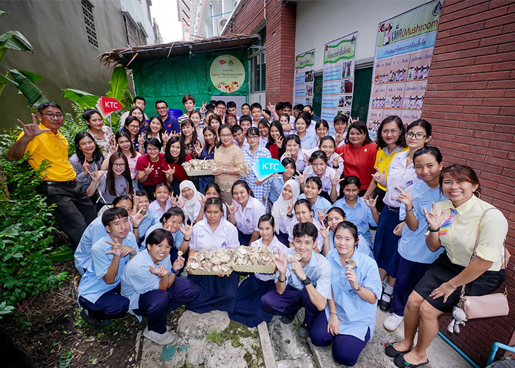 เคทีซีจัดทริปกลางปี “มนต์รัก….ฅนแม่กลอง” รับรู้ประวัติศาสตร์อีกมุมมองหนึ่งของจังหวัดสมุทรสงคราม