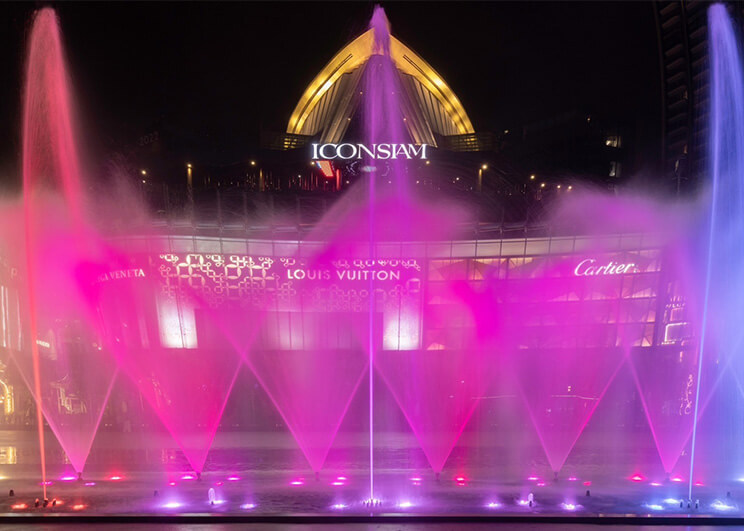 ททท. ชวนชมการแสดงระบำสายน้ำที่ยาวที่สุดในเอเชียตะวันออกเฉียงใต้  “ICONIC Multimedia Water Feature”  ในโครงการ “วิจิตร 5 ภาค” (ภาคกลาง) ภายใต้แนวคิด “มู Light Experiences วิจิตรการมู (เตลู)” ตั้งแต่วันที่ 29 เม.ย. – 7 พ.ค. 2566 ณ ริเวอร์ พาร์ค ไอคอนสยาม