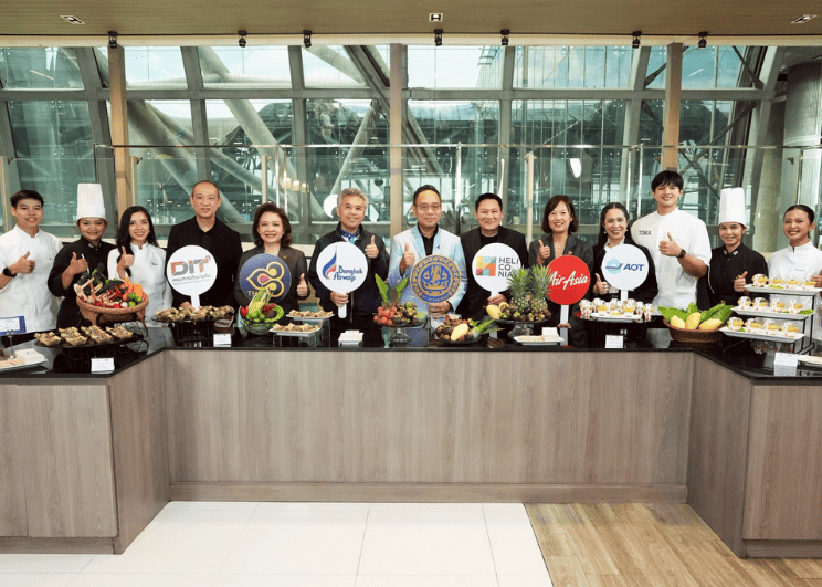 บางกอกแอร์เวย์ส และกรมการค้าภายใน (DIT) กระทรวงพาณิชย์ เปิดตัวเมนูพิเศษจากโครงการ “DIT X MasterChef”  ยกระดับวัตถุดิบไทยคุณภาพสู่ประสบการณ์อาหารระดับพรีเมียม พร้อมให้บริการ ณ ห้องรับรองผู้โดยสาร ตั้งแต่ 1 กรกฎาคม เป็นต้นไป