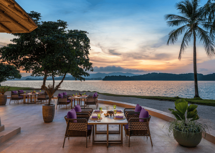 “EAT OUT WITH MARRIOTT BONVOY” เทศกาลอาหารกลับมาอีกครั้งในประเทศไทย  อิ่มอร่อยกับเมนูระดับเวิลด์คลาสใน 3 ราคาสุดคุ้ม พร้อมรับคะแนนและลุ้นรับรางวัลสุดพิเศษ  ตั้งแต่วันนี้ถึง 31 สิงหาคม 2569